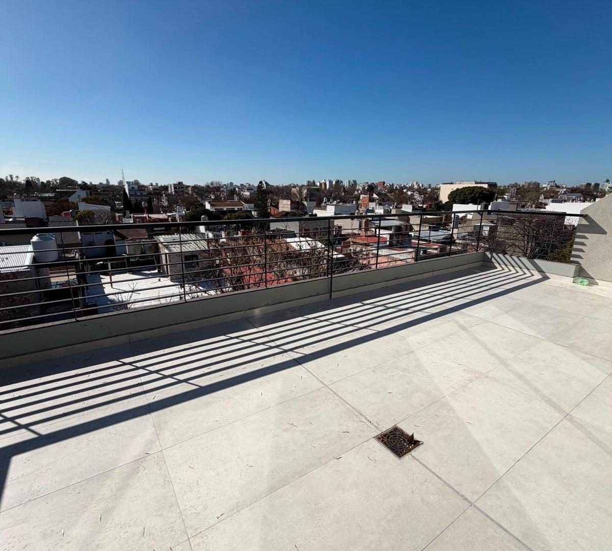 Foto de DEPARTAMENTO 3 AMBIENTES BALCON Y TERRAZA, COCHERA, SAAVEDRA VENTA, imagen 4