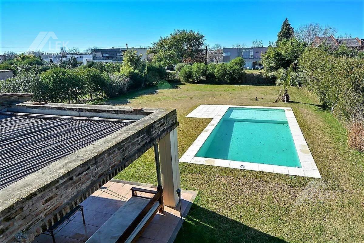 Foto de CASA 5 AMBIENTES CON PILETA BARRIO SANTA CATALINA, ALQUILER, DIQUE LUJAN, imagen 1