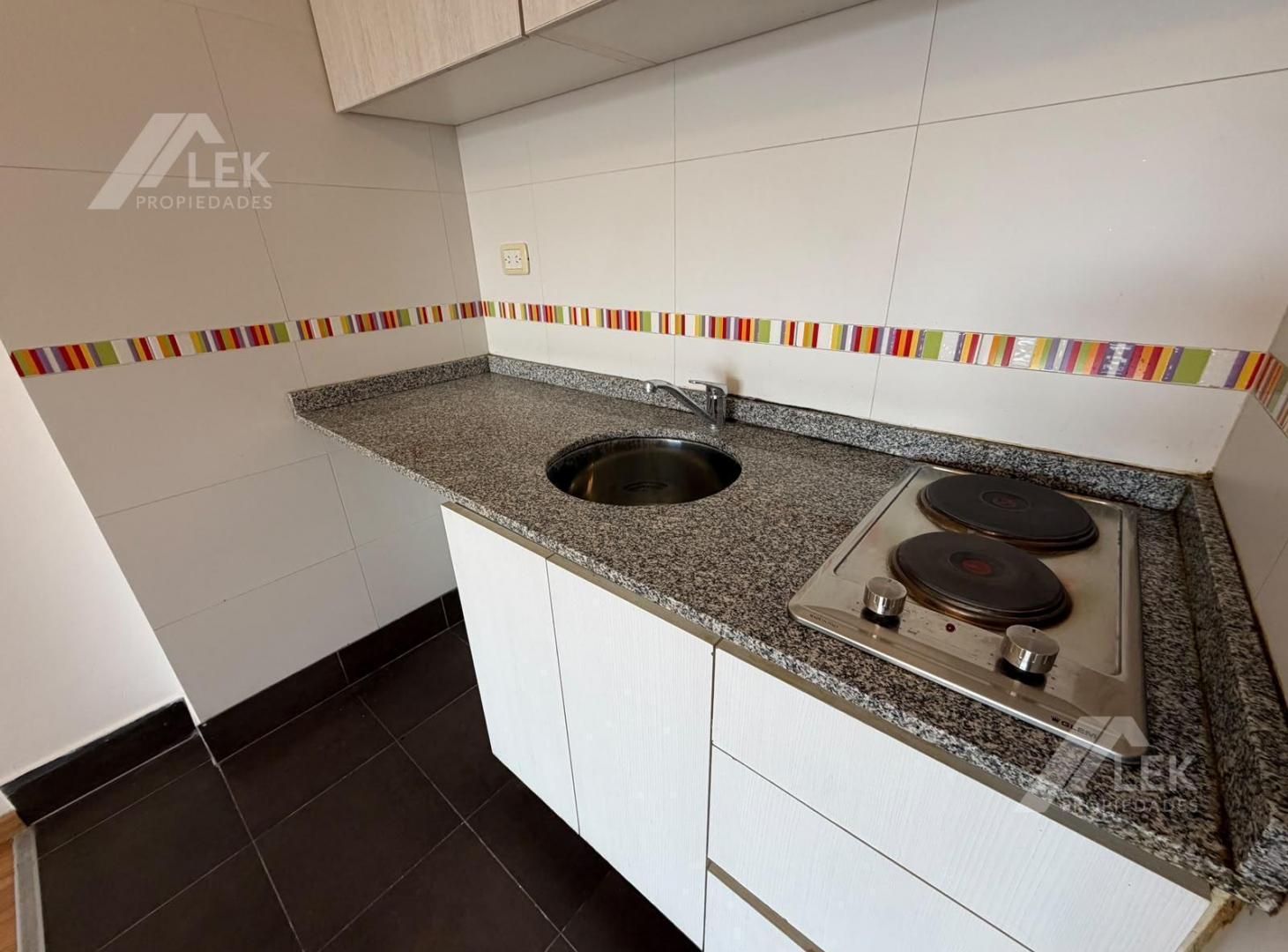 Foto de Departamento monoambiente en alquiler Colegiales, SUM laundry terraza, imagen 2