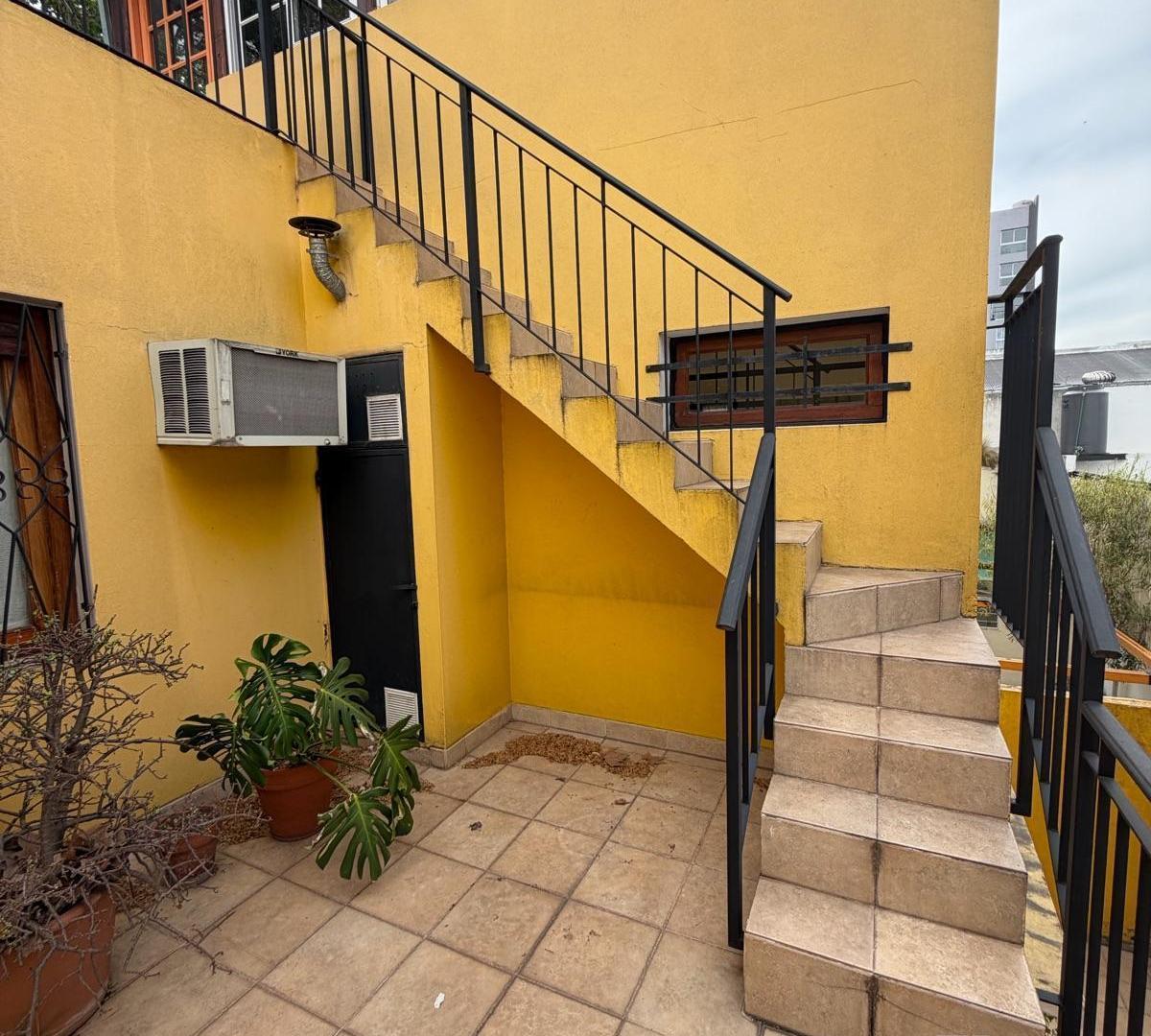 Foto de Casa en dos plantas, 3 dormitorios, Saavedra, terraza y quincho VENTA, imagen 3