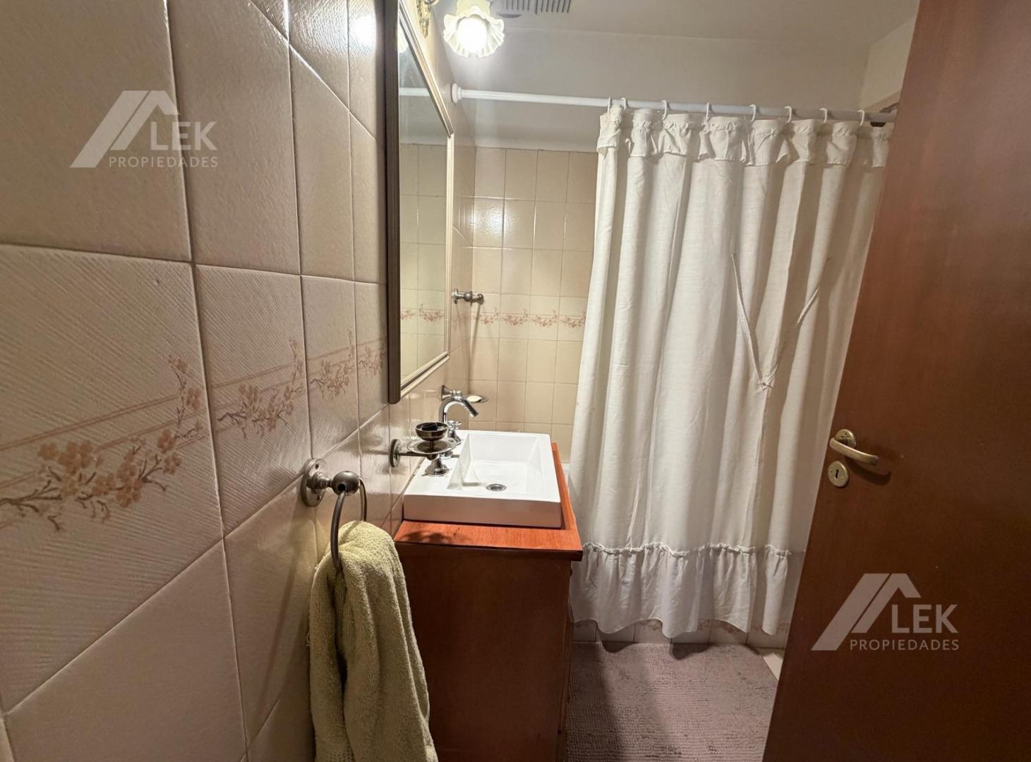 Foto de Casa en dos plantas, 3 dormitorios, Saavedra, terraza y quincho VENTA, imagen 5