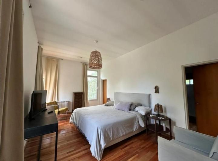 CASA MODERNA - ALQUILER ANUAL- AMOBLADA CON PILETA 4