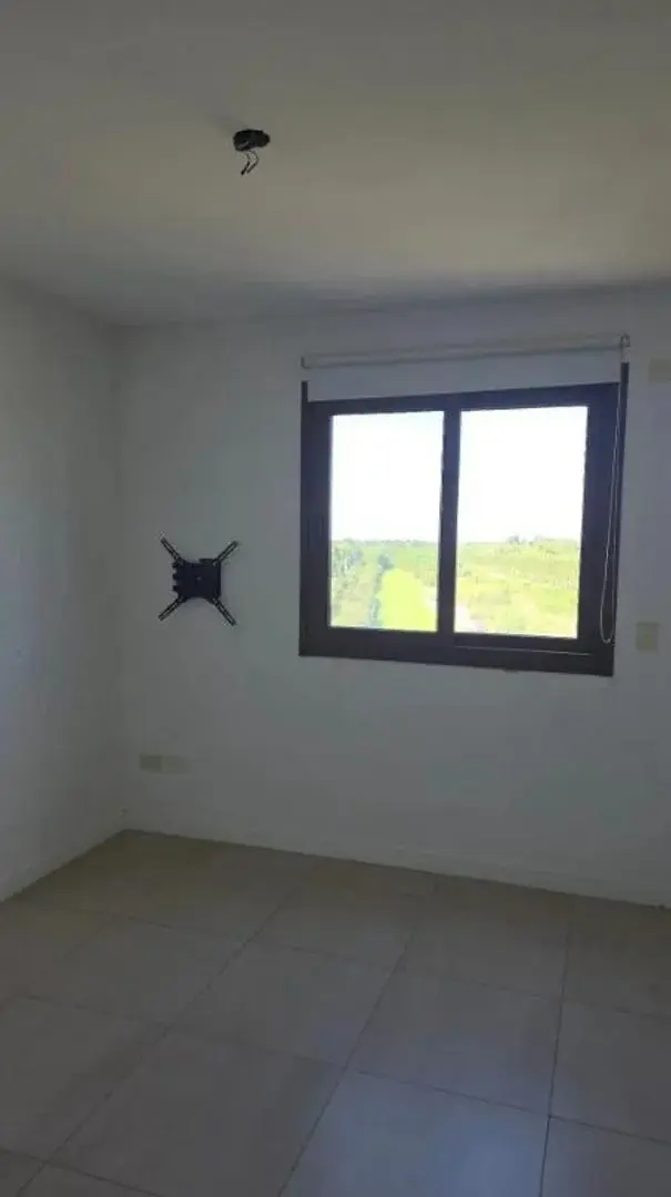 Departamento 3 ambientes con 2 cocheras 8
