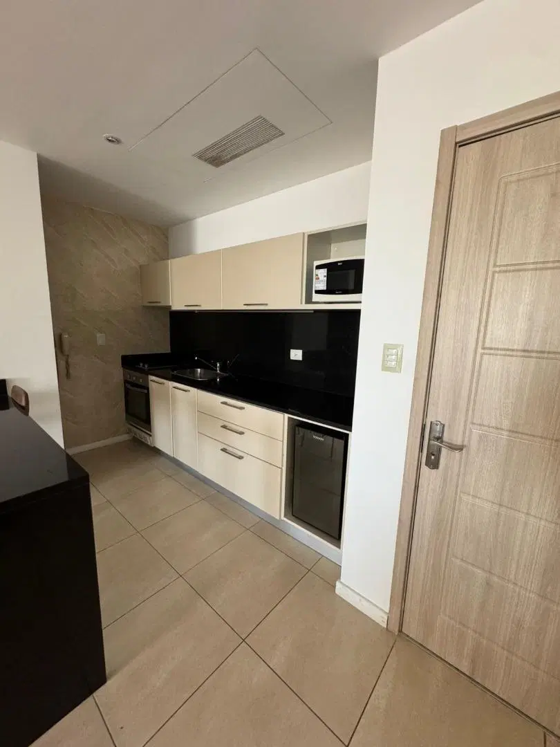 Departamento de 2 ambientes amoblado con balcón 3