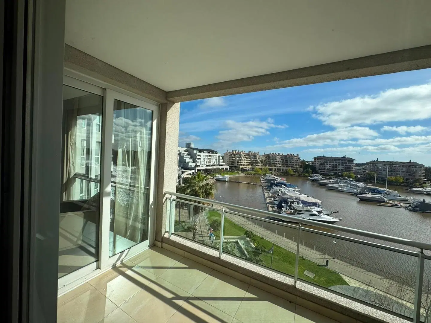 Departamento de 2 ambientes amoblado con balcón 2