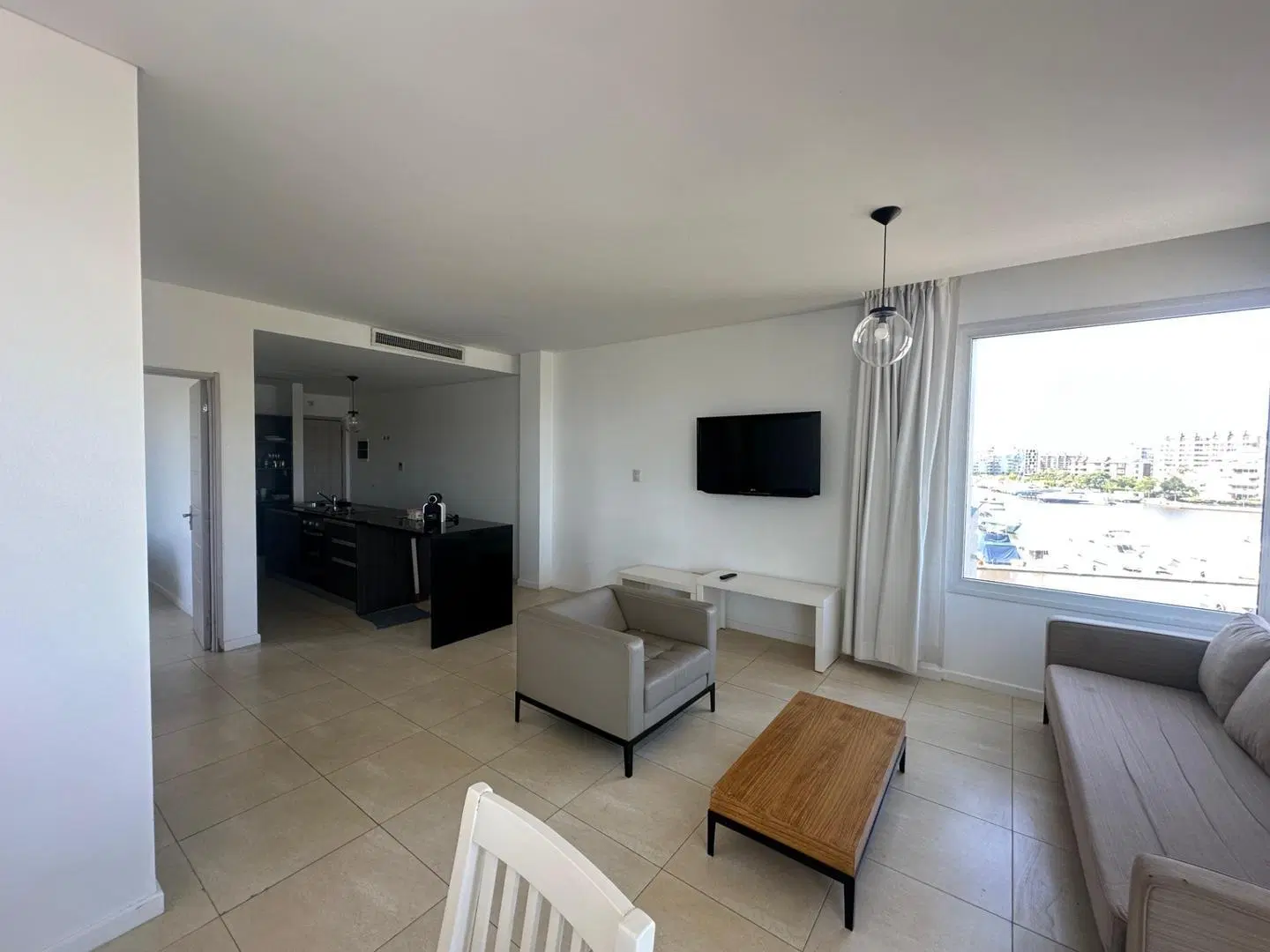 Dpto/Oficina en alquiler, Apto vivienda y profesional. 4