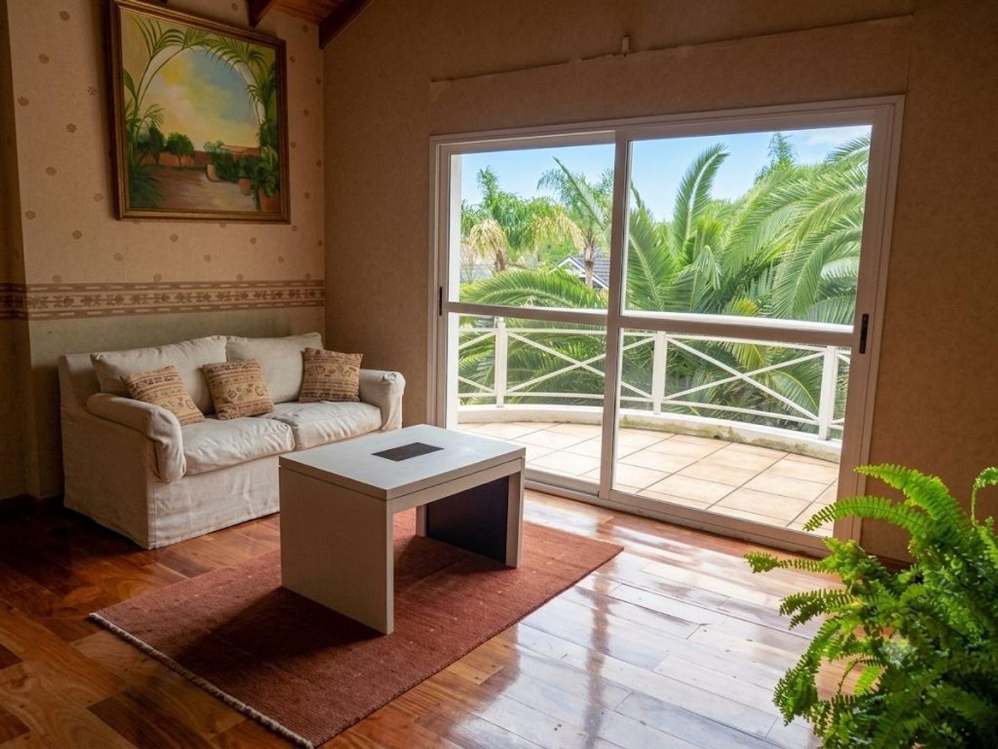 Foto de Hermosa casa de 6 ambientes., imagen 3