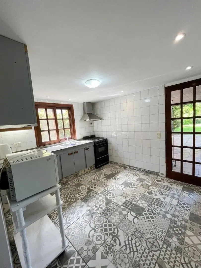Casa de 5 ambientes amoblada. 5