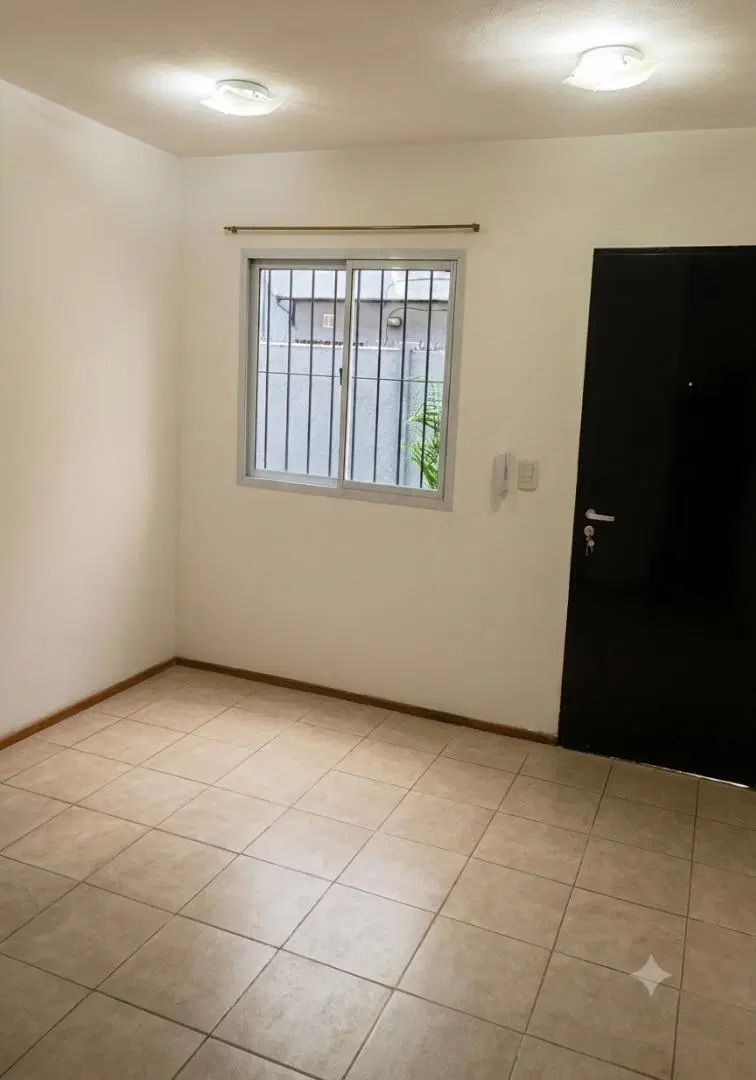 Duplex 2 ambientes con balcon propio. 8
