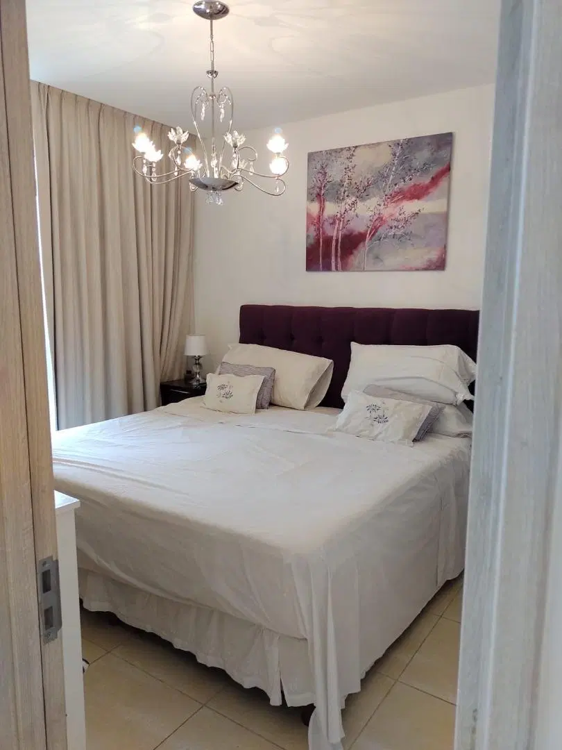 Condominio en esquina amoblado y equipado 5