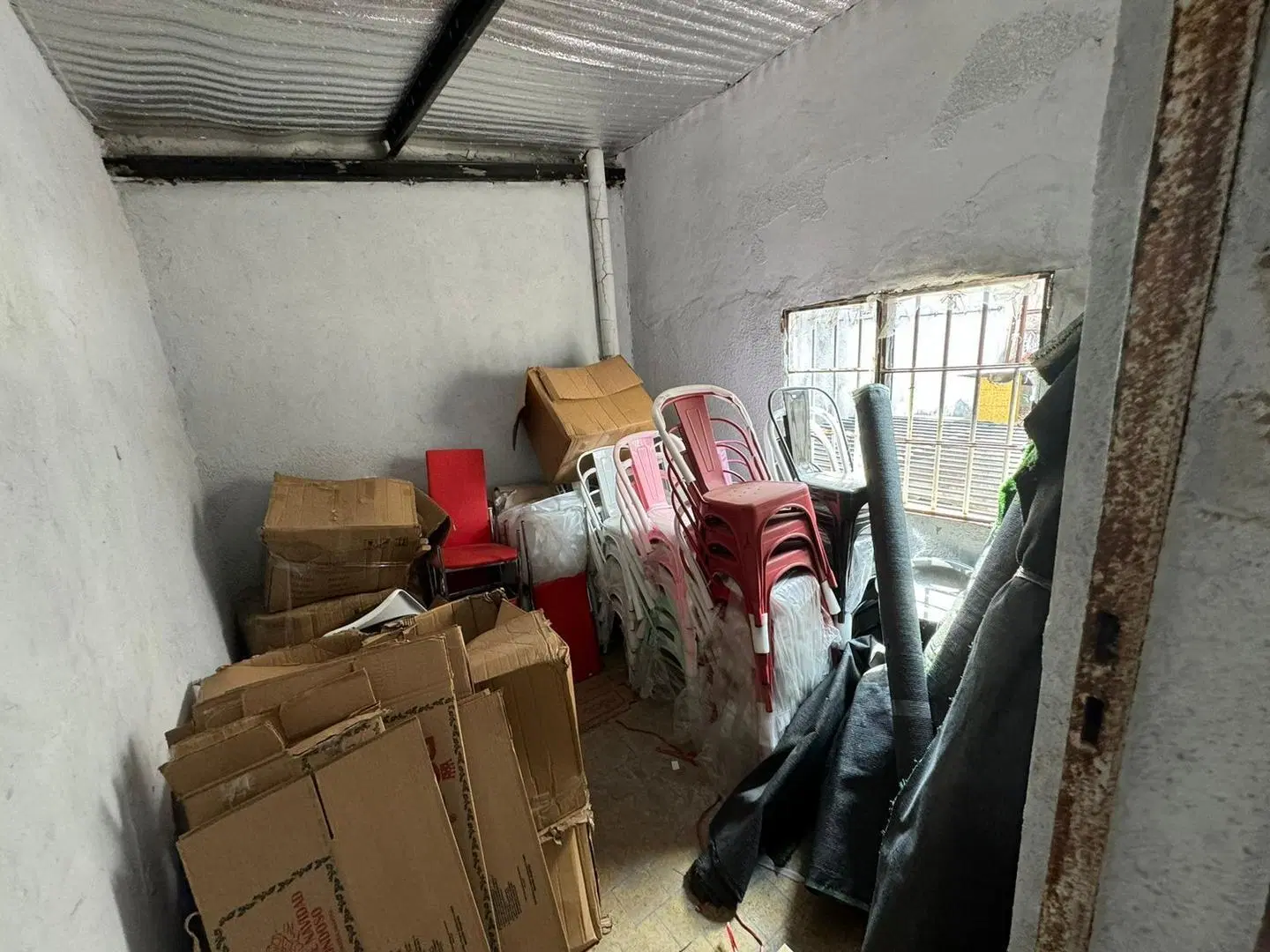 LOCAL CABILDO Y OLAZABAL 8