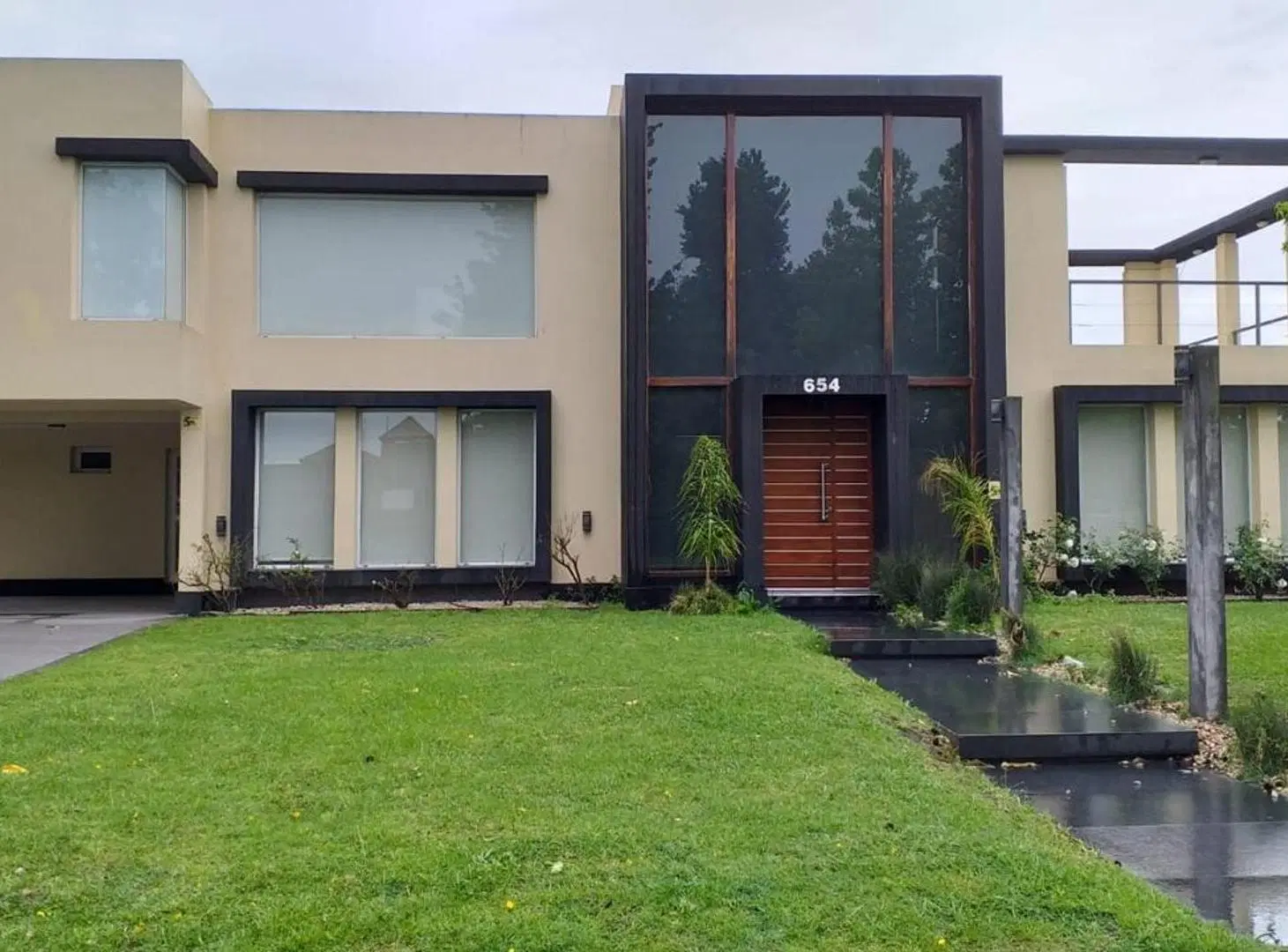 Casa amoblada de 5 ambientes 1