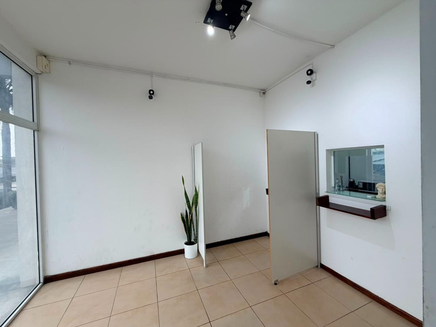 Foto de Local en alquiler y venta North Coral Plaza, imagen 2