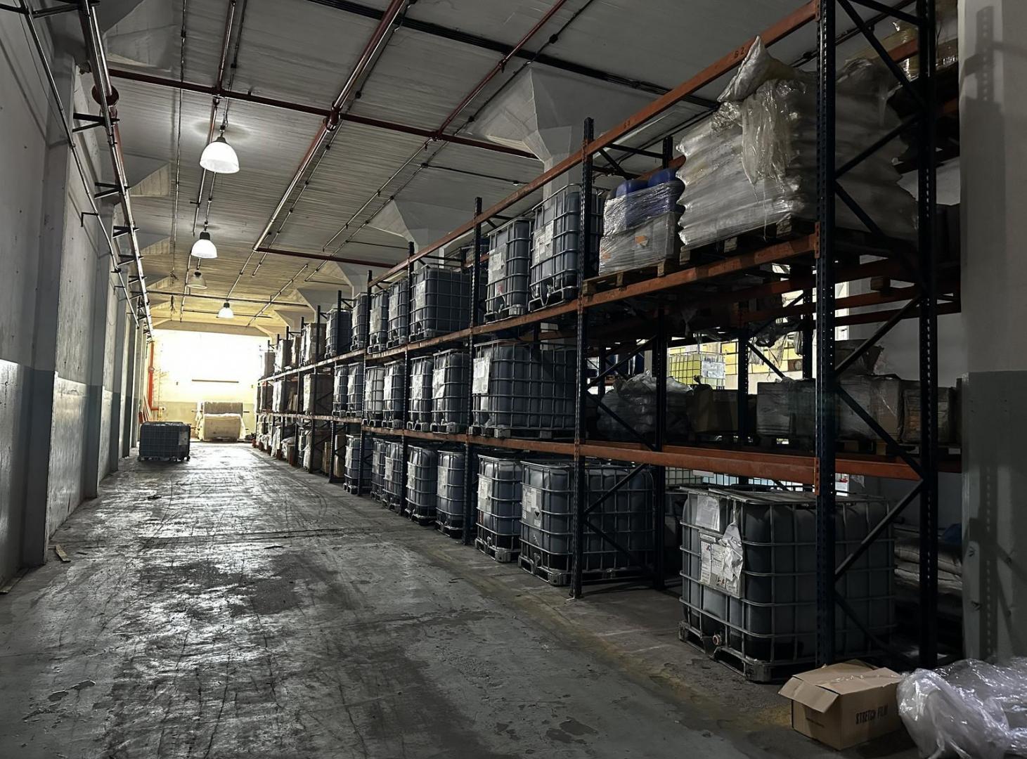 ALQUILER Nave Industrial 1.400m2 en predio Florencio Varela
