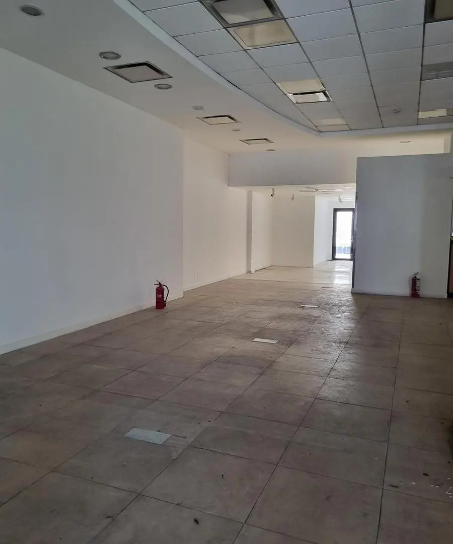 Local en Venta en Caseros 4