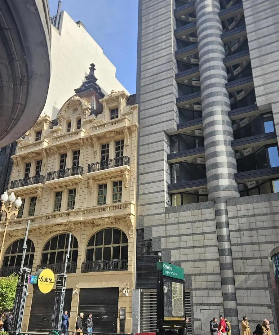 Oficinas en Venta en Plaza de Mayo 5