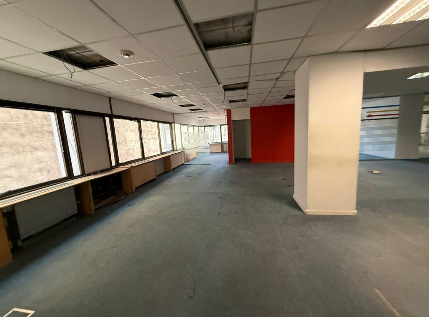 Foto de Alquiler Oficina | Torre Berkley | Carlos Pellegrini 1123, CABA | 415 m2, imagen 5