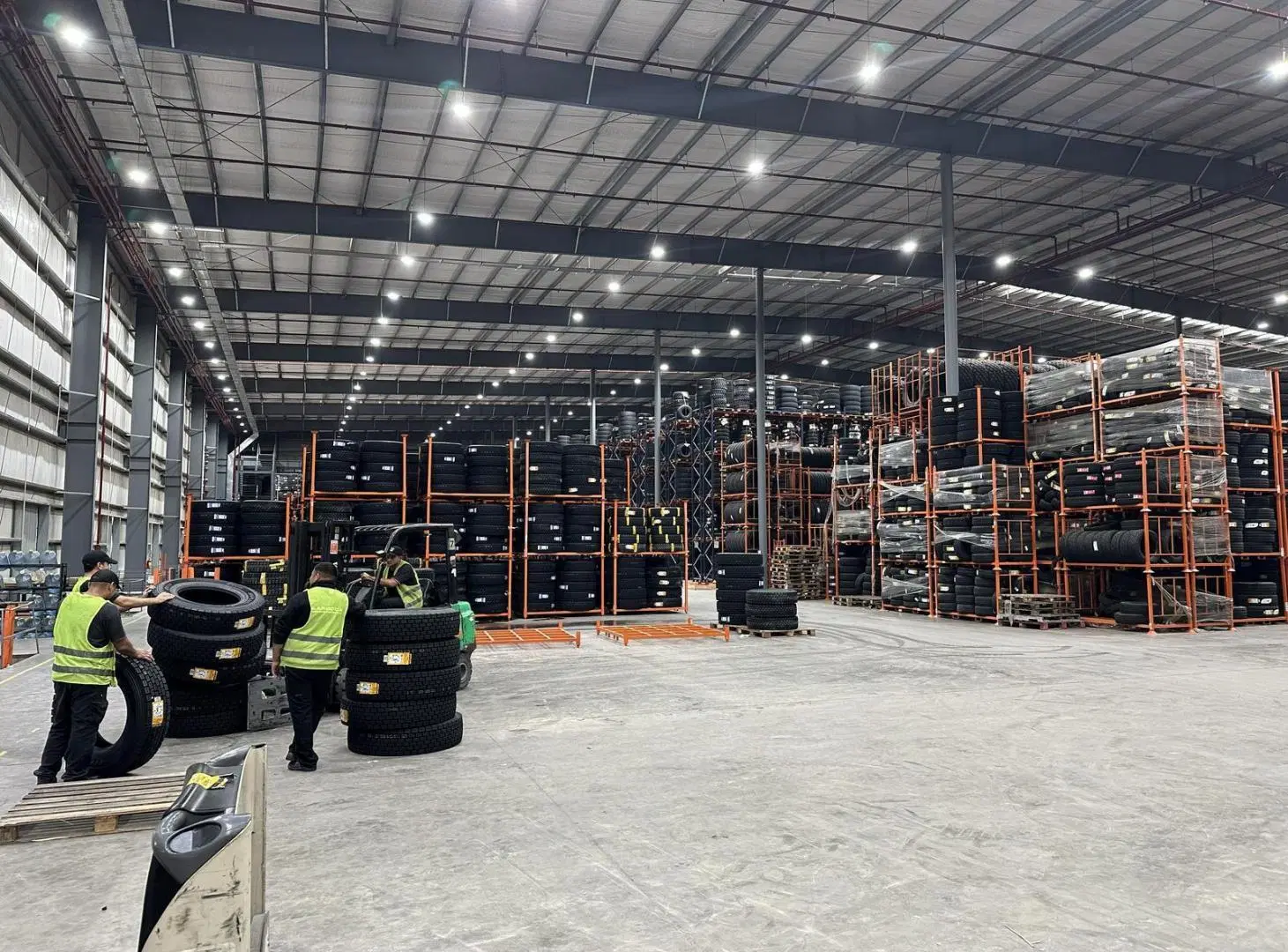 VTA & ALQ Depósito Premium en Polo Industrial Ezeiza Tristan Suarez 2