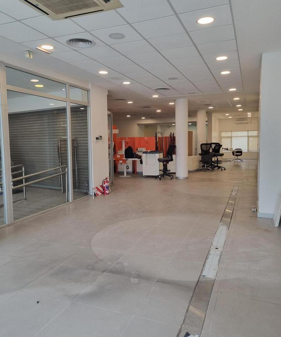 Foto de Local en Venta en Sarandí, Avellaneda, imagen 2