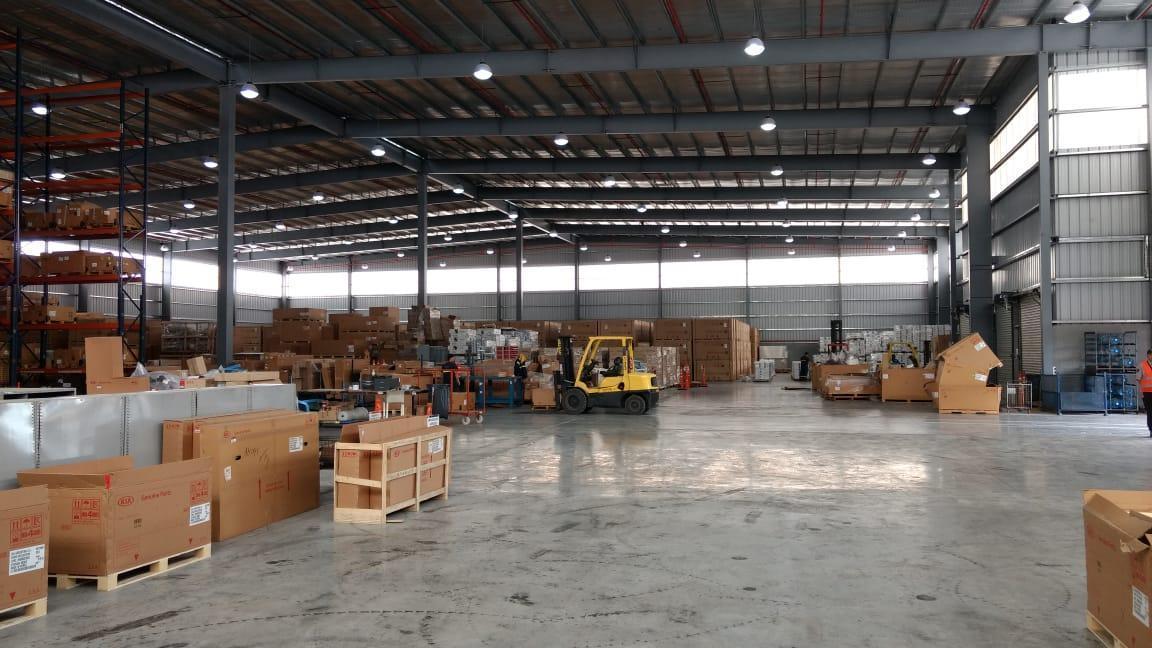 Foto de Alquiler Depósito logistico 2068m2 en Garin, imagen 1