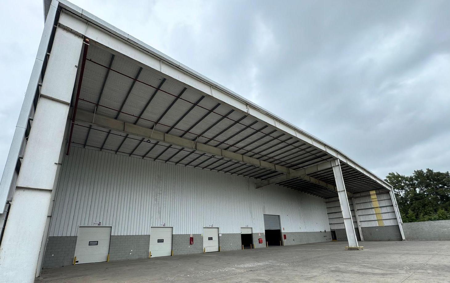 Foto de Venta planta 6.500m² sobre lote de 10.829 m² en Polo Industrial Ezeiza, imagen 3