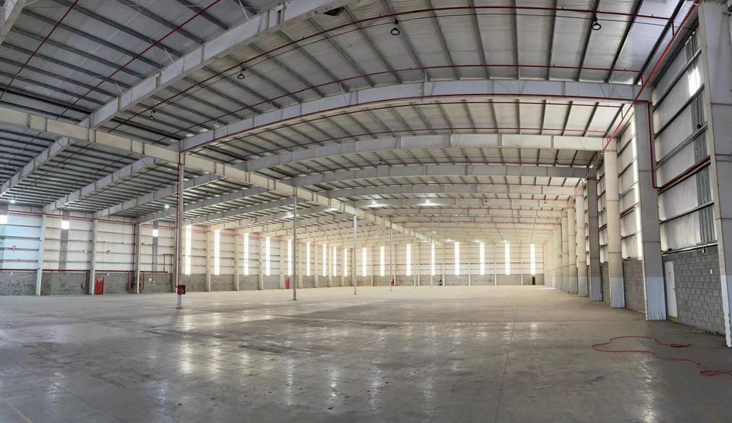 Venta planta 6.500m² sobre lote de 10.829 m² en Polo Industrial Ezeiza