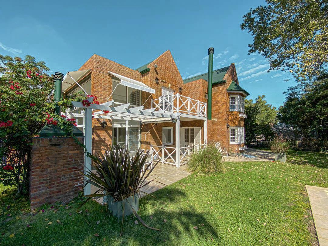 Casa 4 Dorm. en Barrio Cerrado Green Village Fisherton 2