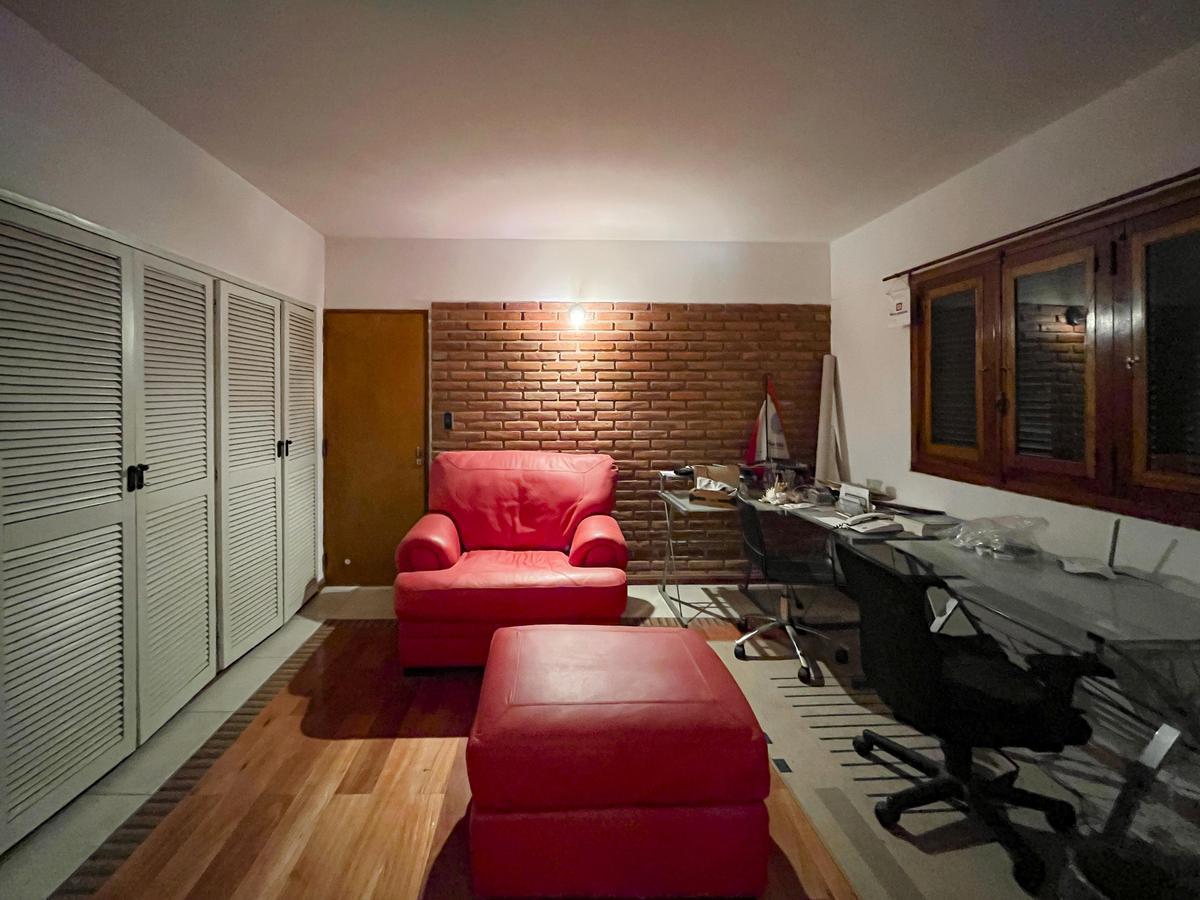 Foto de Quinta de 5 dormitorios sobre terreno de 3.744m² en Funes, imagen 4