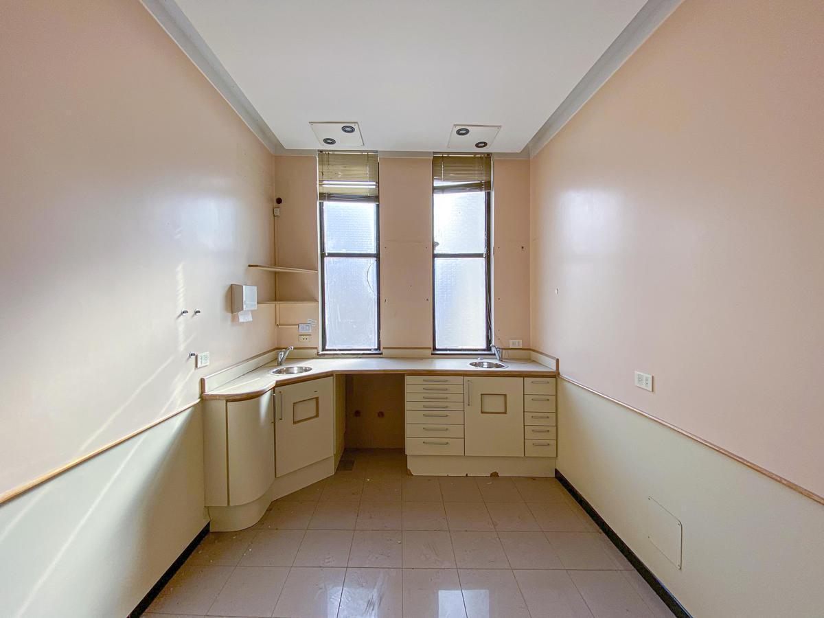 Oficina de 370 m² en Palacio Minetti 1