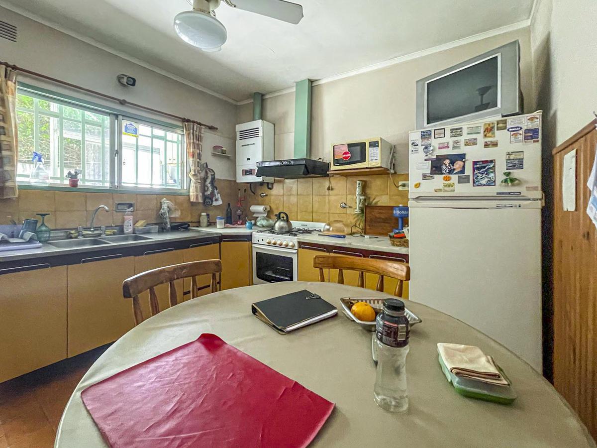 Casa de 2 dormitorios en Fisherton, oportunidad