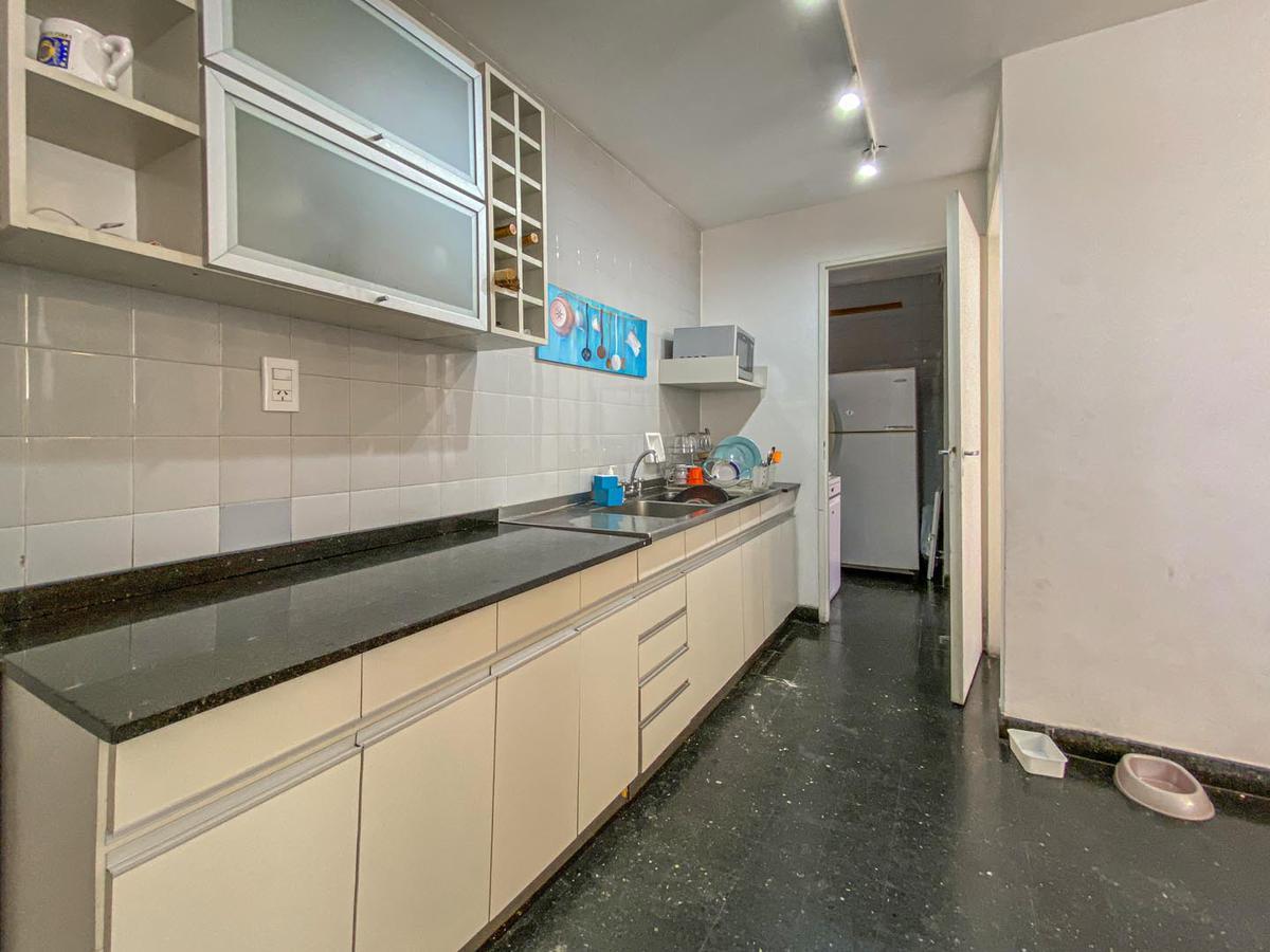 4 Dorm. con Cochera - Centro 2