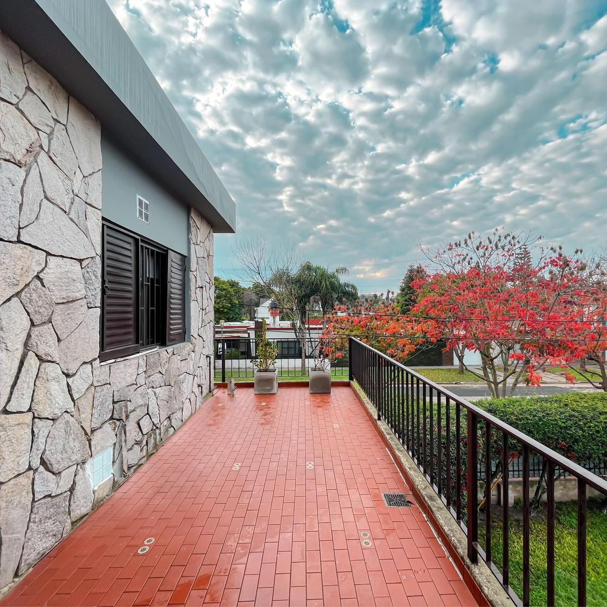 Casa 2 Dorm. en Planta Alta con Terraza y Vista Al Rio, Barrio Los Naranjos, Baigorria 4