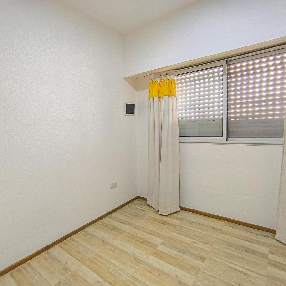 Casa de 2 Dorm. con Pileta en Lomas de Alicia 2