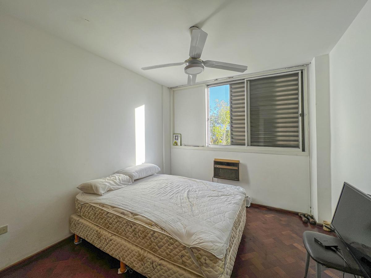 Departamento de 3 Dorm. con Cochera a m de Bv. Oroño 1