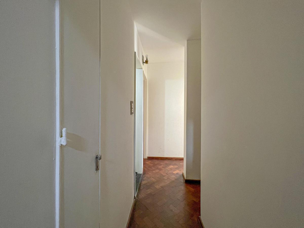Departamento de 3 Dorm. con Cochera a m de Bv. Oroño 4