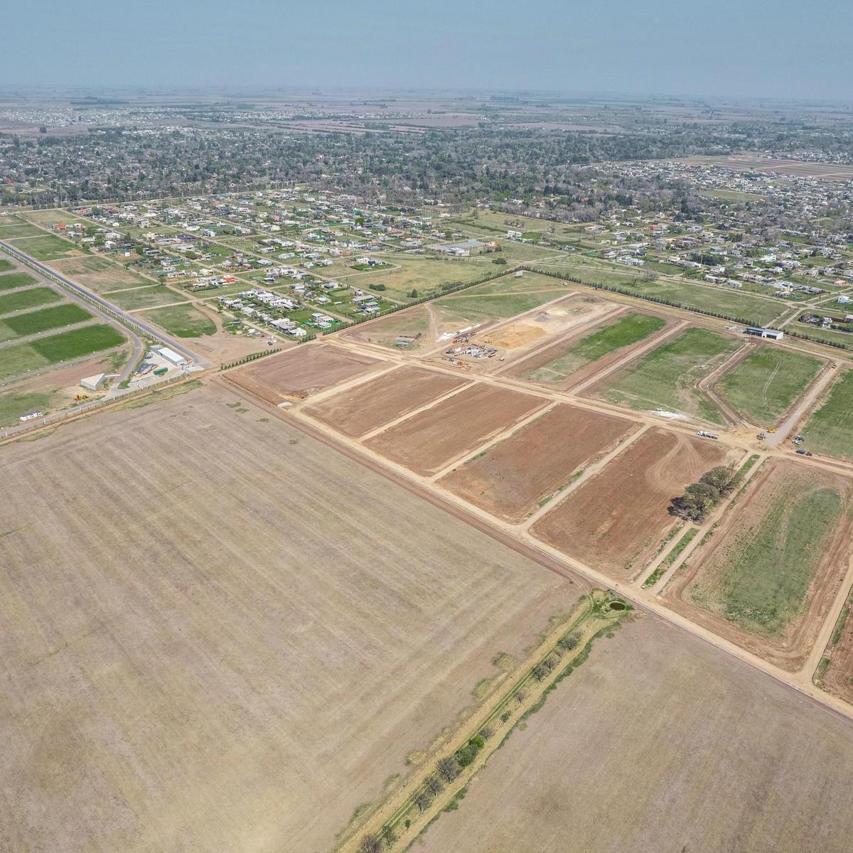 Barrio Cerrado con terrenos de 600m² a 800m² y amenities en Funes