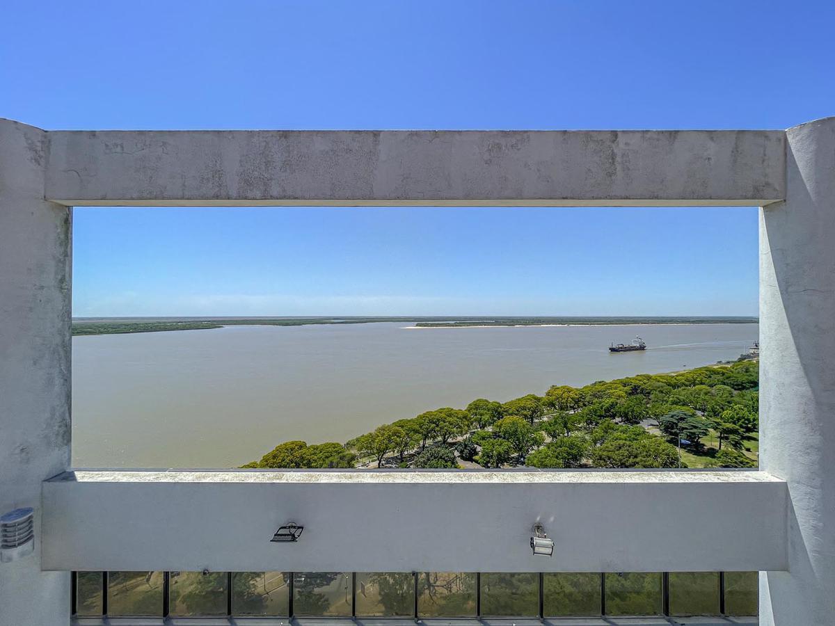 Dúplex 5 Dorm. Gigante con Amenities y Vista Al Río 3