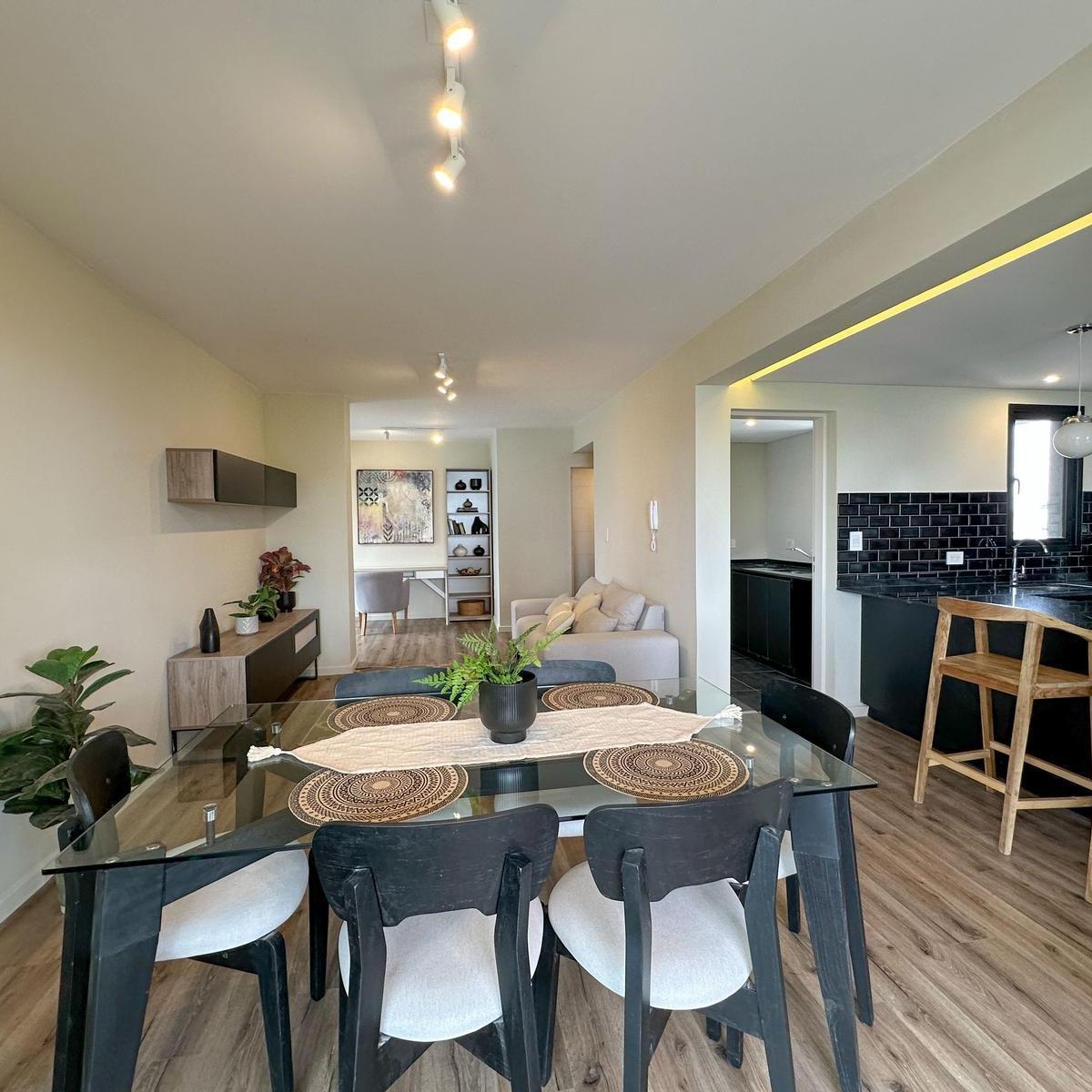 Departamento de 3 Dorm. con Gran Balcón y Terraza con Pileta Propia 2