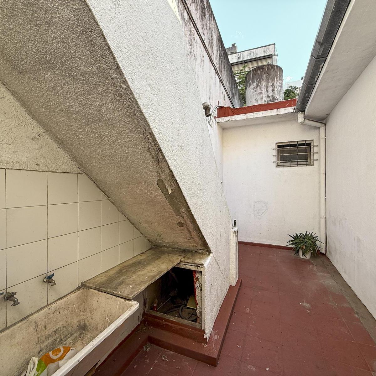 Casa de 3 Dorm. en Planta Alta con Terraza y Parrilla 1