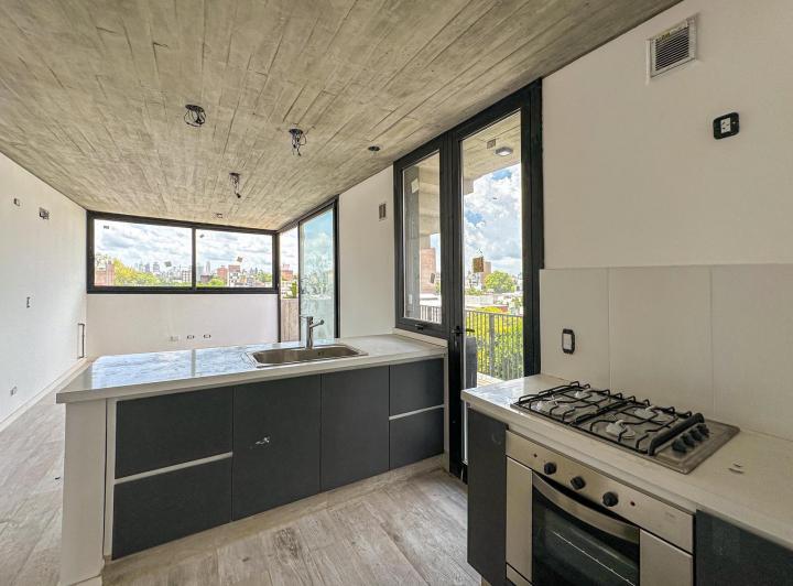 Departamento de 2 dormitorios con terraza exclusiva y parrillero en Pichincha 5