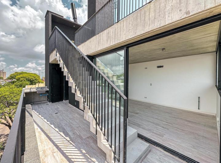 Departamento de 2 dormitorios con terraza exclusiva y parrillero en Pichincha 2