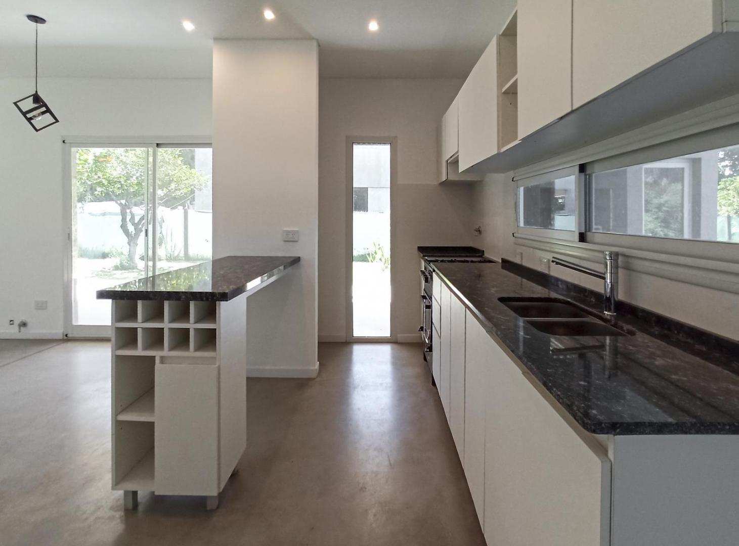 Foto de Casa de 2 dormitorios con pileta en Azahares del Parana, imagen 5