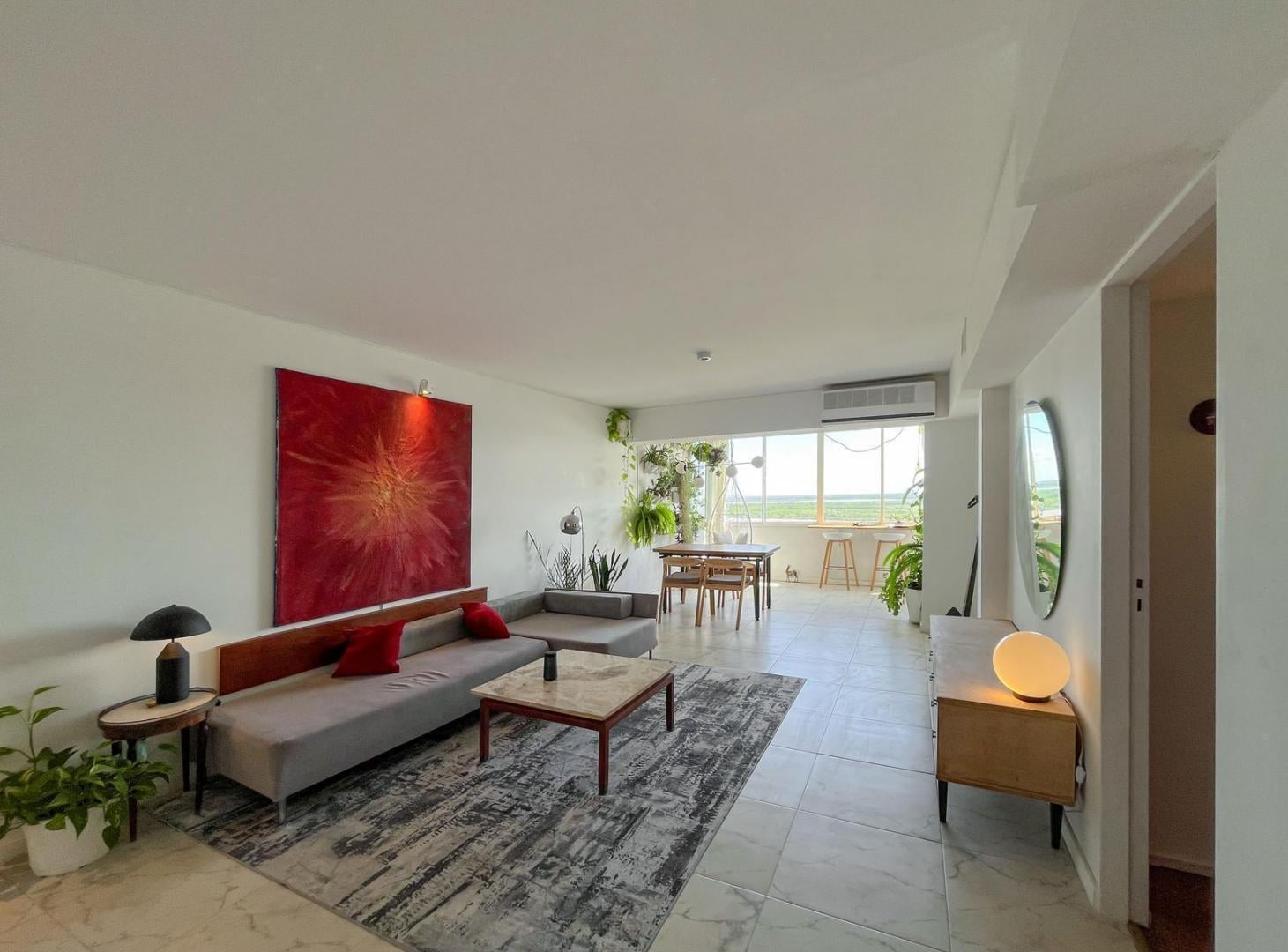 Foto de Departamento de 3 dormitorios con vista al río y cochera en zona río, imagen 1
