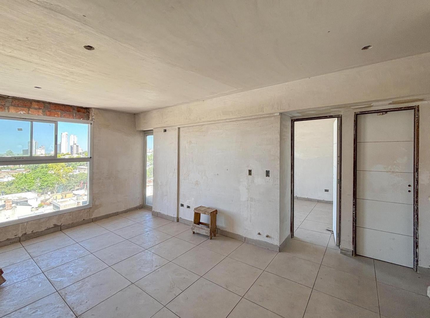 Departamento de 1 dormitorio contrafrente en Alberdi
