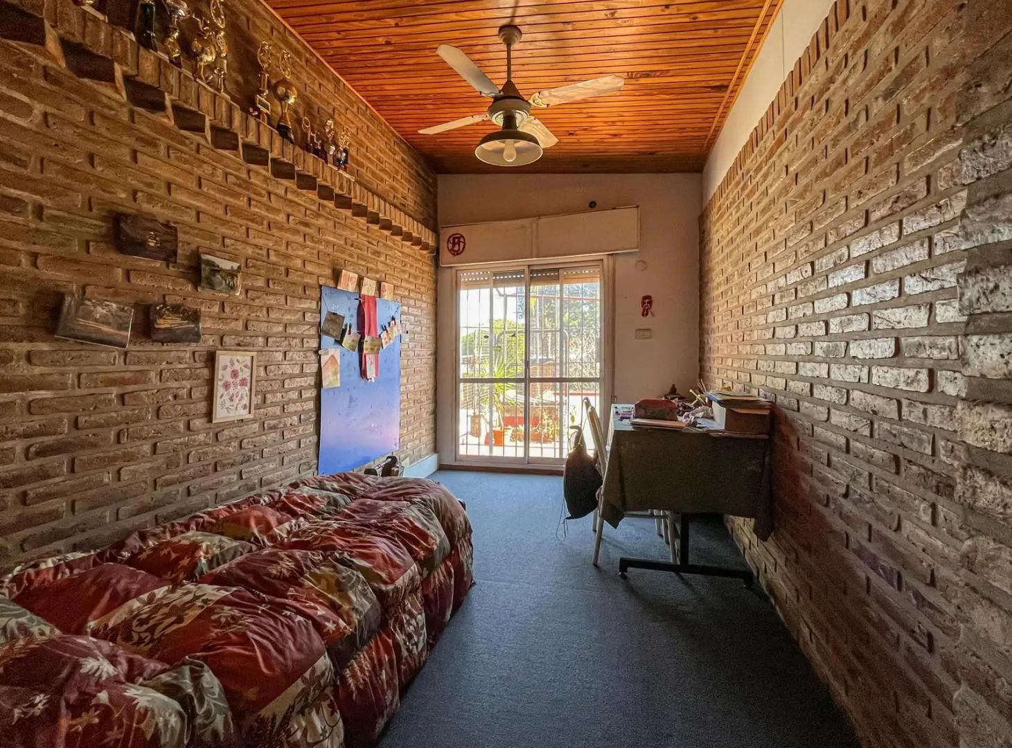 Casa de 3 dormitorios con jardín y cochera en Fisherton 5