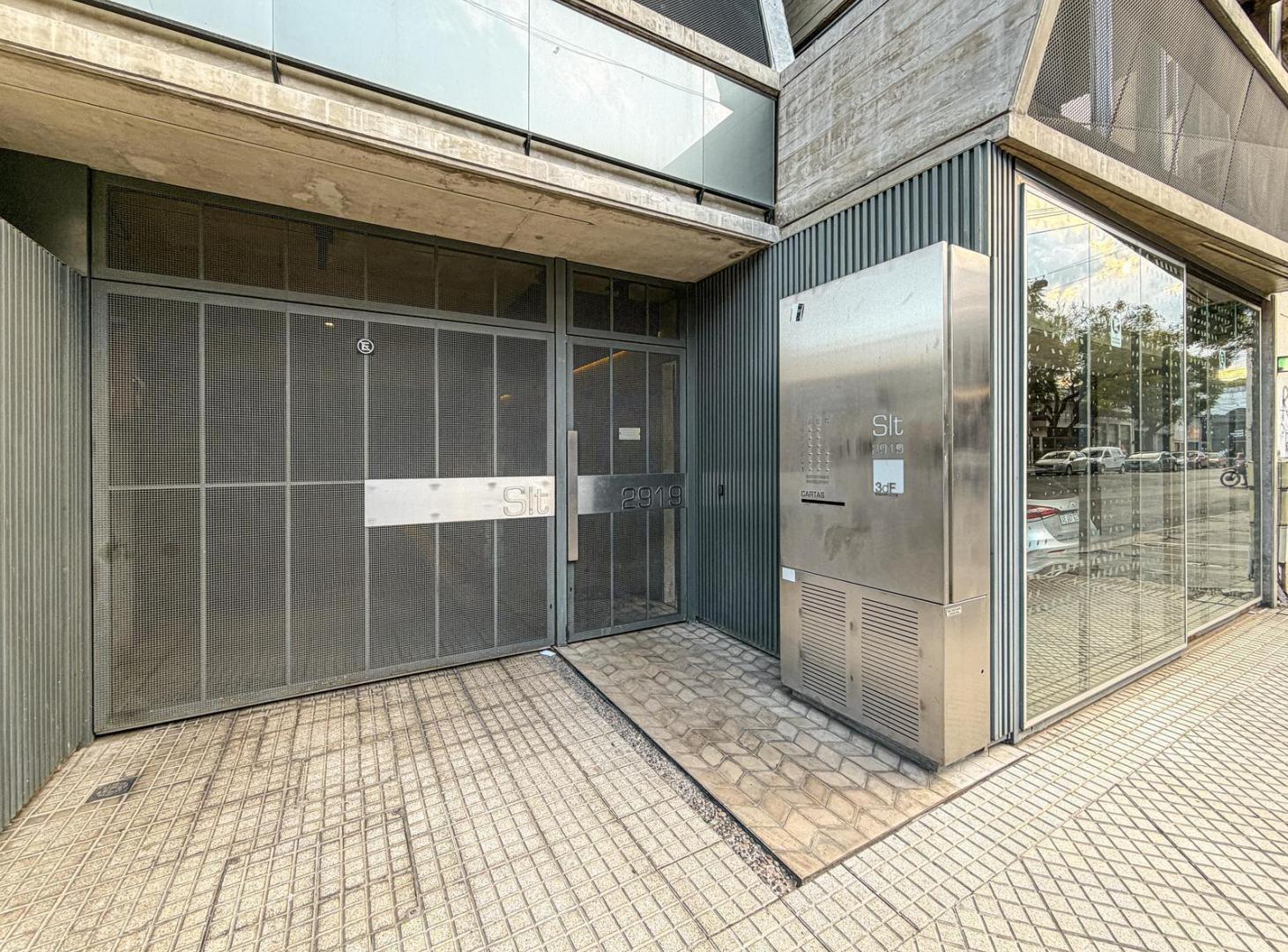 Departamento de 3 dormitorios, cochera doble y terraza exclusiva con jacuzzi