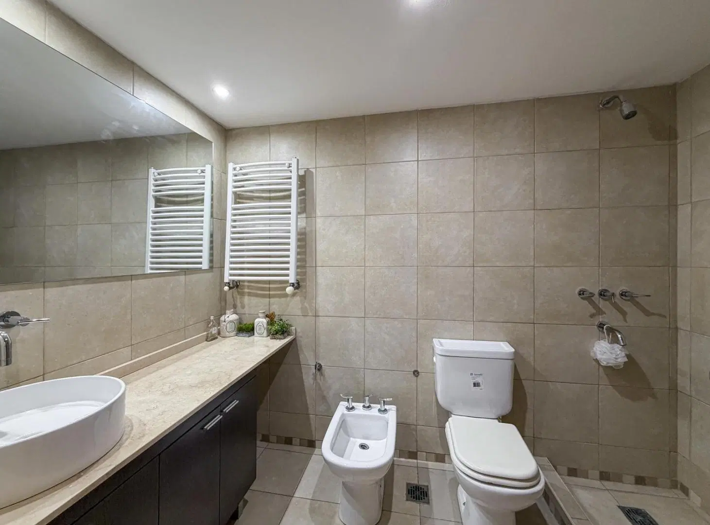 Departamento de 2 dormitorios con quincho y terraza exclusiva 3