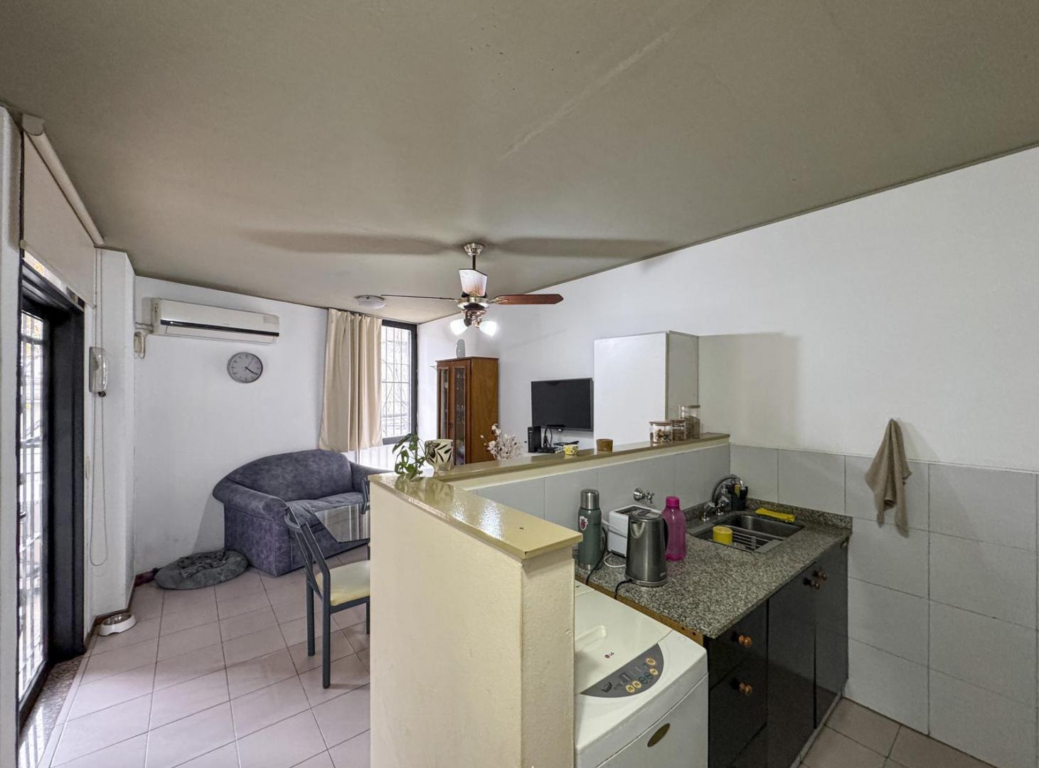 Departamento de 2 dormitorios con gran balcón en Zona Río