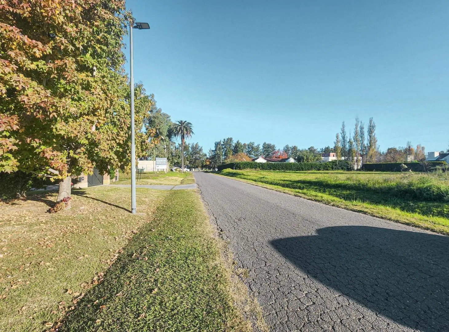 Terreno en la zona más comercial de Aldea, Fisherton 1