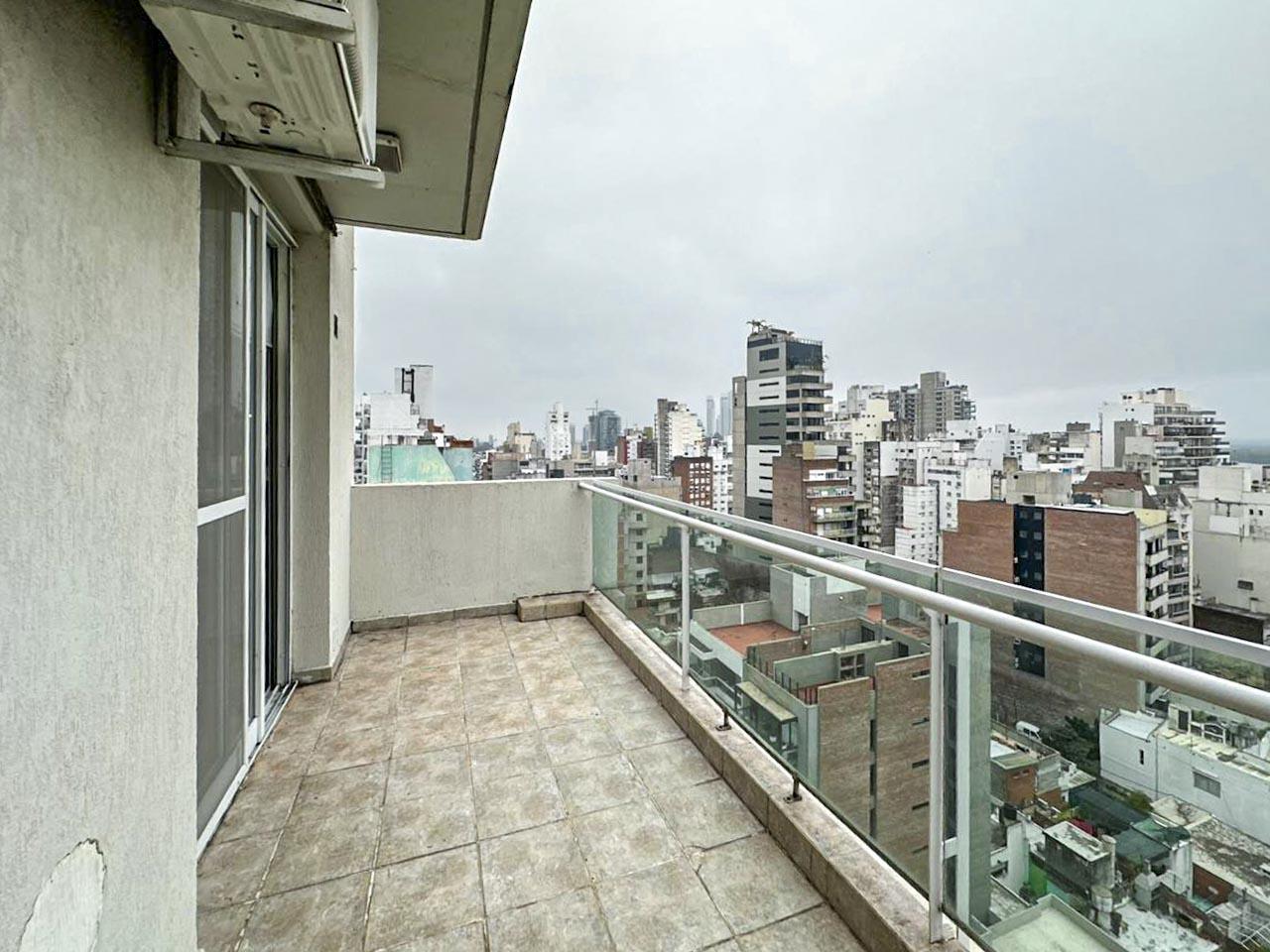 Departamento monoambiente amplio con terraza y amenities